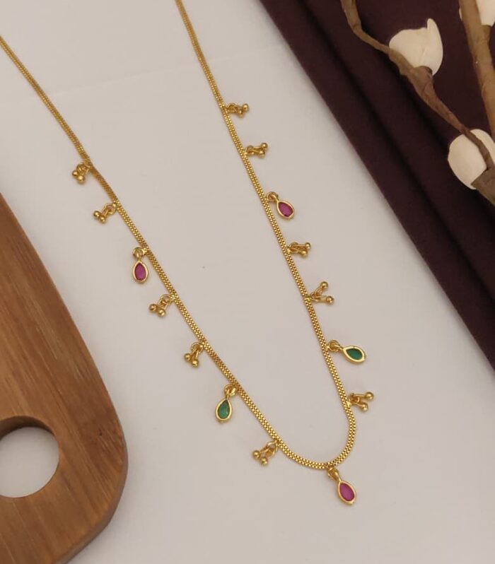 Golden Touch Jewel | The Festive Jewel-Drop Strand