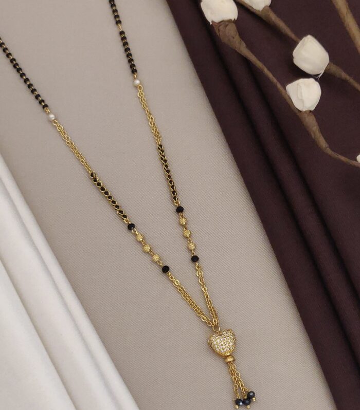 Romantic Heart Mangalsutra with Textured Gold Beads
