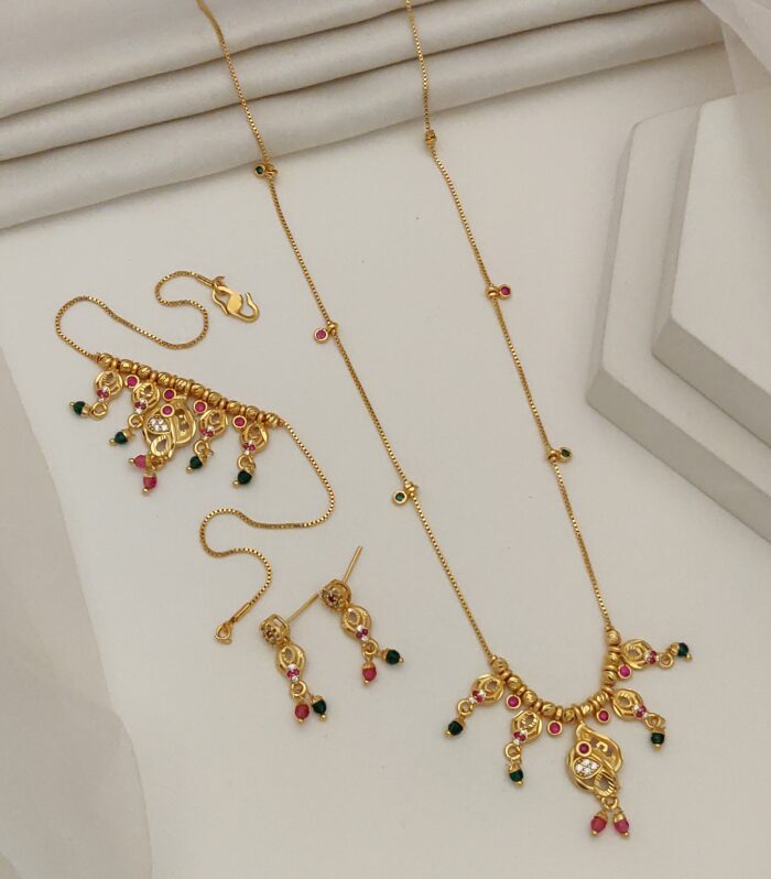 The Ethnic Glow Combo set